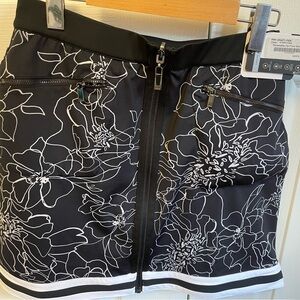 TAIL Reversible Zip Front Golf Skirt